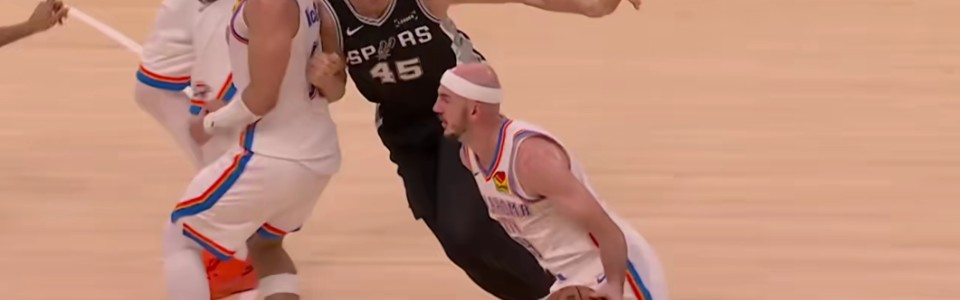 世俱杯买球-一级恶意！NBA官方追加升级普拉姆利犯规：天王山蓄力撞翻麦凯恩