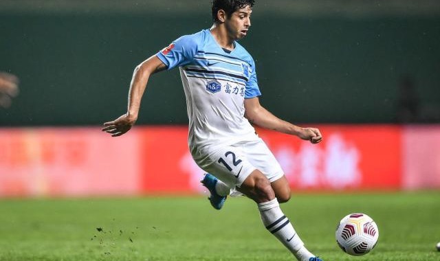 世俱杯买球平台-吉列尔梅助攻梅开二度 广州城状态火热稳居争冠组