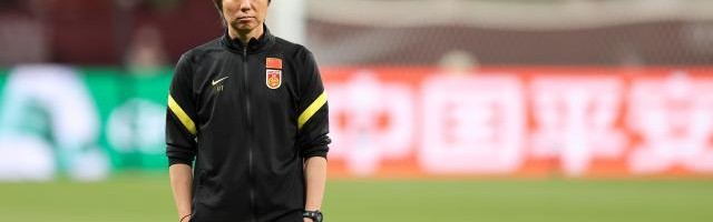 世俱杯买球平台-【观察】足协挺李铁，更应该拉一把谢晖