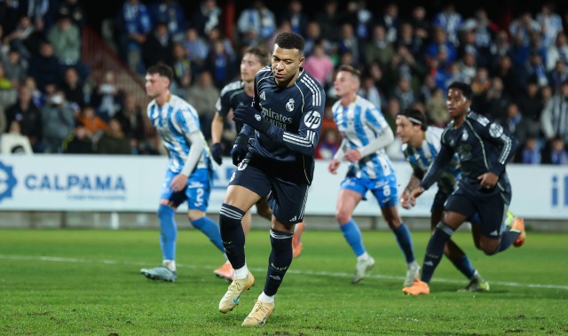 世俱杯买球-驰援球队！西班牙电视六台：姆巴佩已抵达机场将飞往吉达